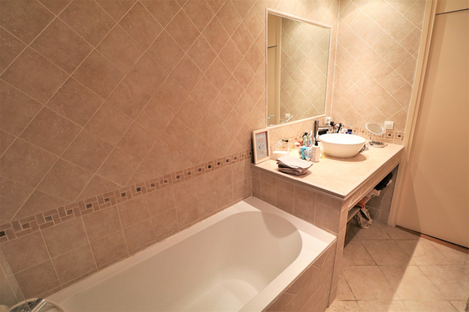 Image_, Appartement, Croix, ref :990